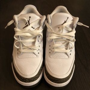 Jordan 3 Mocha